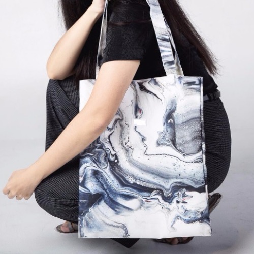 The flow canvas bag