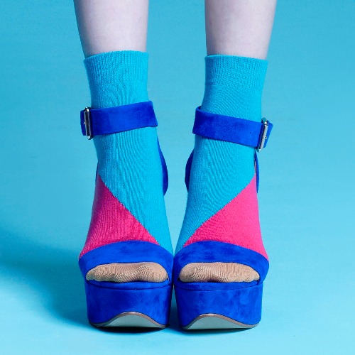 棉襪－女生襪子－簡約襪子－藍色短襪