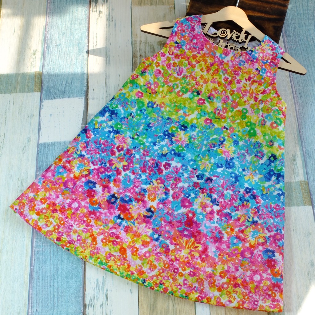 Flower Fields Handmade Sleeveless Dress (Size140)