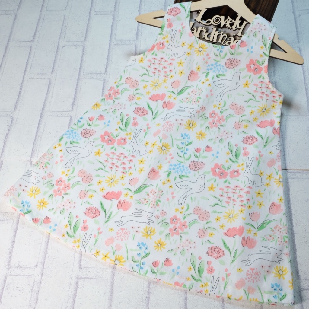 Lovely Garden Handmade Sleeveless Dress (Size140)