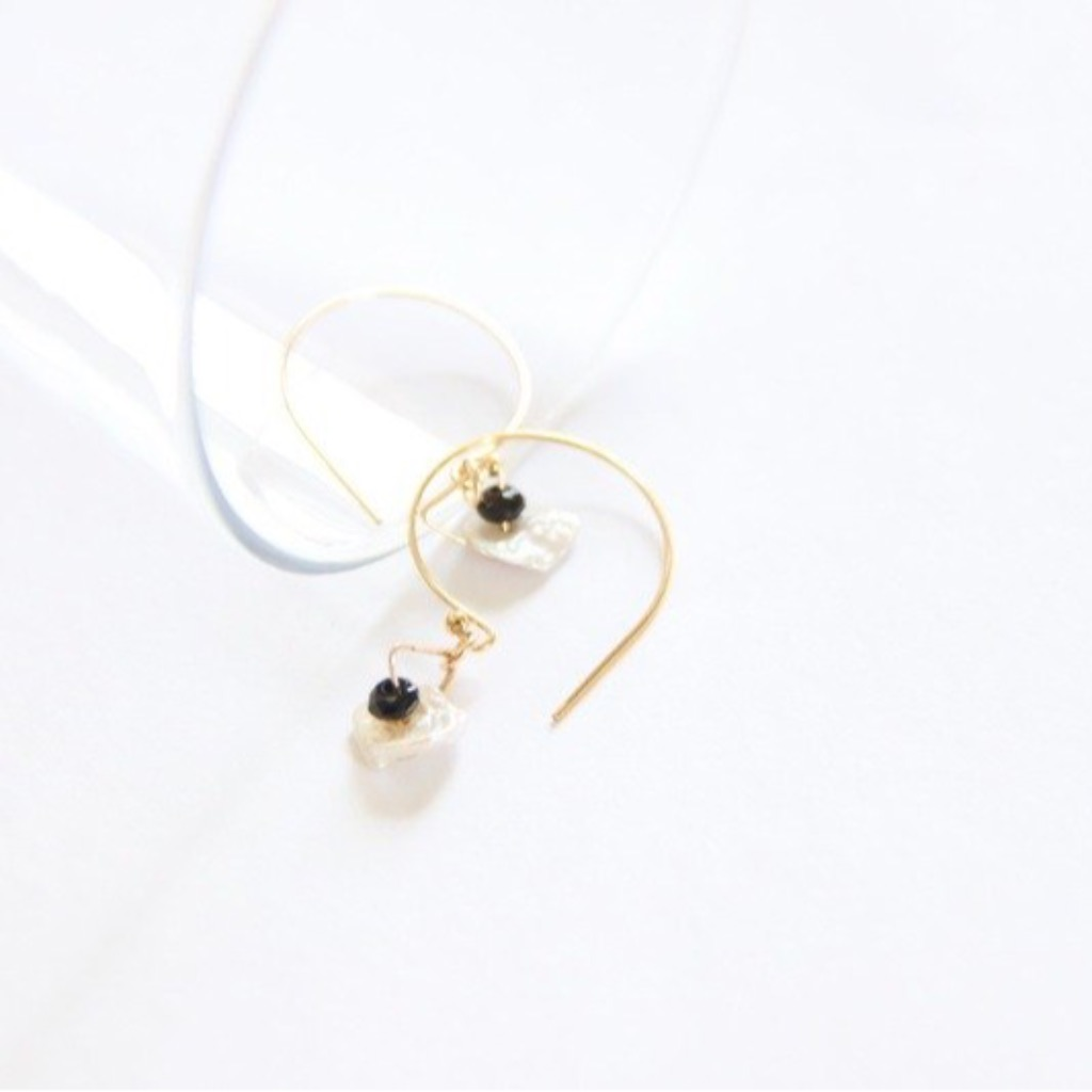 珍珠貝級簡耳環 / KESHI pearl earring