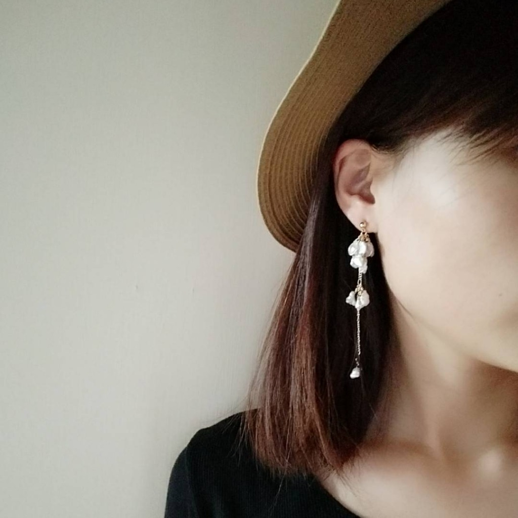 【18K包金 / 輕奢華系列】不規則珍珠浪漫搖曳長耳針耳夾耳環